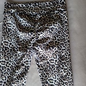 Scrunchy leggings
